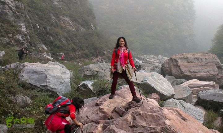 抱犊村走近路下到八里沟景区游玩IMAG0961_眸目压缩