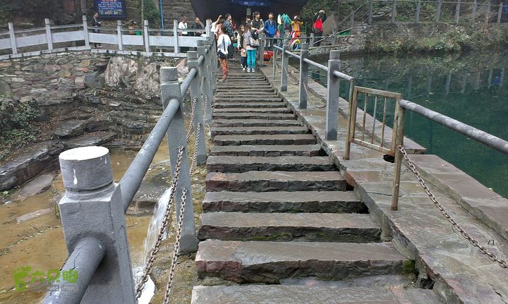 抱犊村走近路下到八里沟景区游玩IMAG1011_眸目压缩