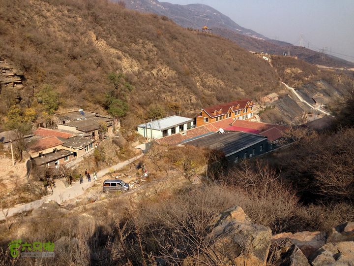 20141108--京西古道-徒步-王平-峰口庵-圈门徒步-京西古道- (105)  -- 看到了 -- 啦啦湖村 。