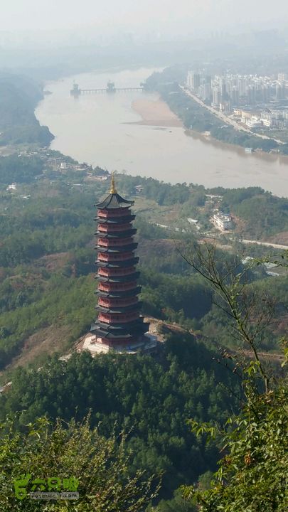 赣州市杨仙岭登山健康运动20141206122319