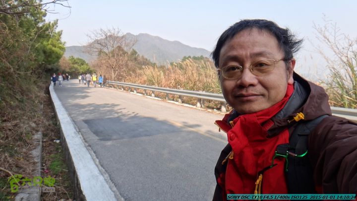 20150101-尧山(公路上航专下)DSC04312