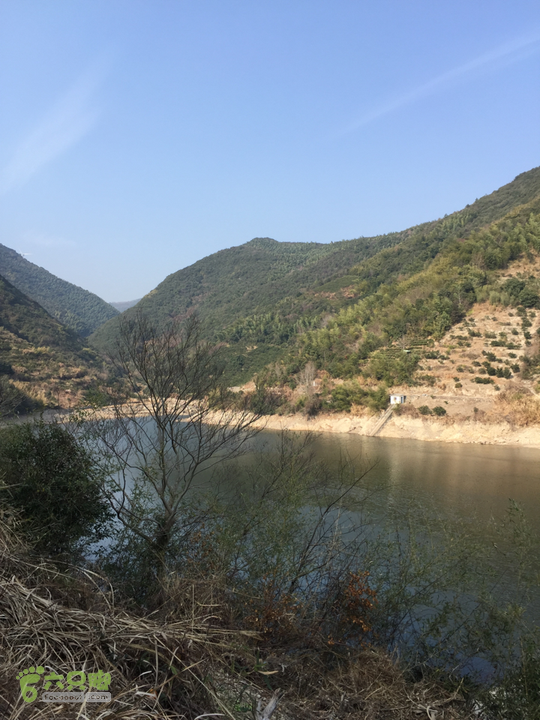 鄞州黃泥岭古道王夹岙水库
