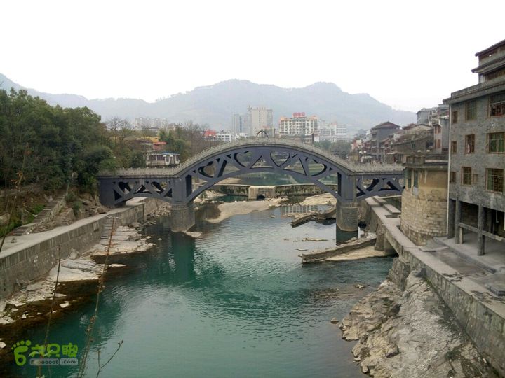 吉首的桥2015-02-08 17:05:26