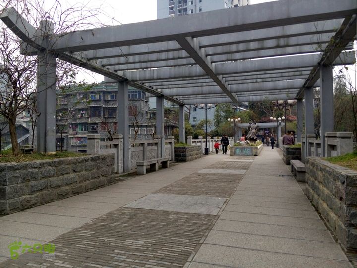 吉首的桥2015-02-08 17:09:12