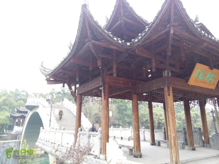 吉首的桥2015-02-08 17:27:08