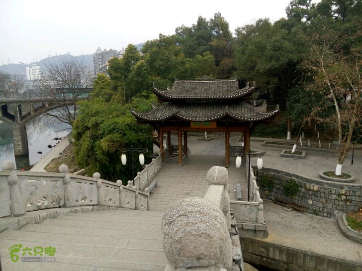 吉首的桥2015-02-08 17:29:50