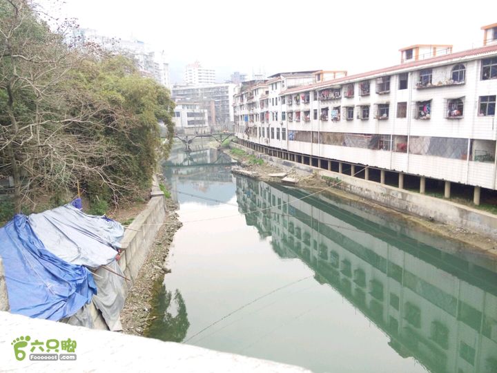 吉首的桥2015-02-08 17:39:55