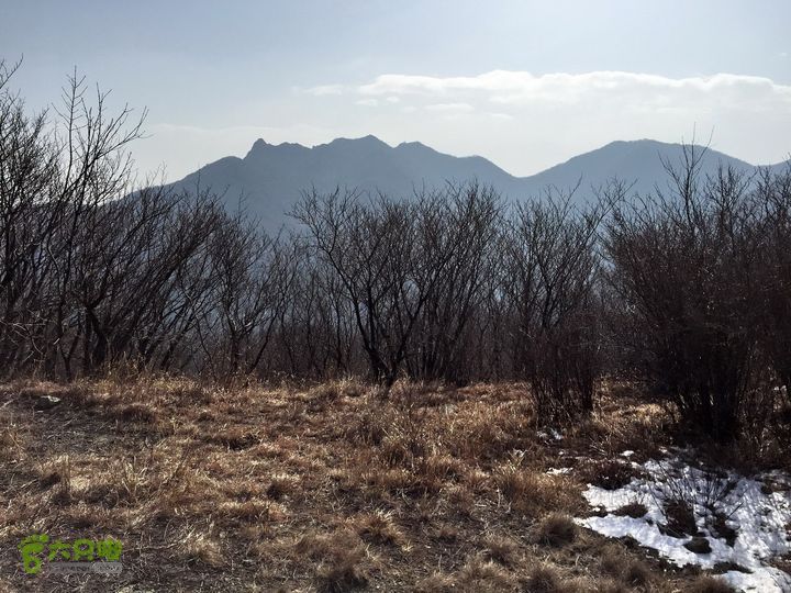 20150224-北京门头沟爬山--安家庄-清水尖穿越在路上 -- 爬山途中！