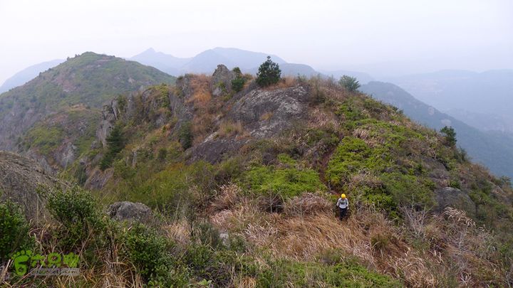 瓯北山脊这里上来就是东蒙山了