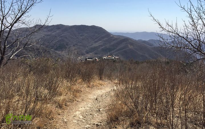 20150320-21骑行阳台山-妙峰山-禅房 （下篇）150321-涧沟村-妙峰山主峰-禅房-上苇甸村 (登妙峰山主峰路上)