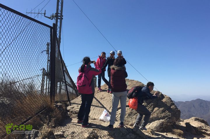20150320-21骑行阳台山-妙峰山-禅房 （下篇）150321-涧沟村-妙峰山主峰-禅房-上苇甸村 (主峰留影)