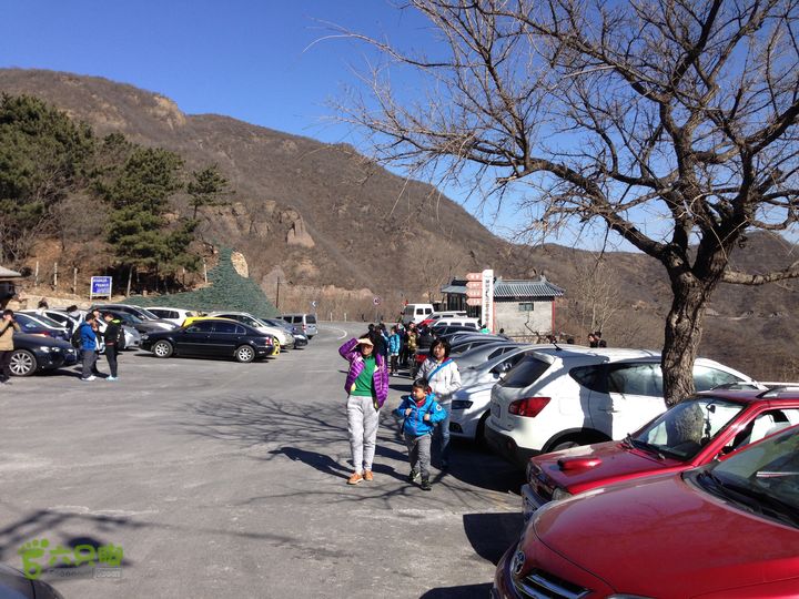 20150320-21骑行阳台山-妙峰山-禅房 （下篇）150321-涧沟村-妙峰山主峰-禅房-上苇甸村 (这是里面的停车场， 外面还有一个。)