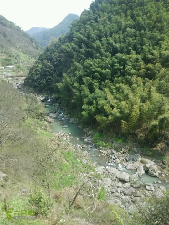 浪撞大峡谷2015-03-29 12:46:23