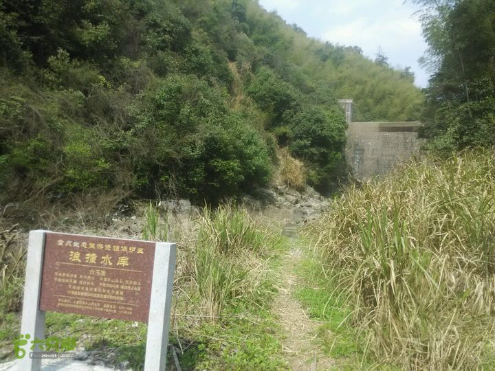 浪撞大峡谷2015-03-29 13:45:44