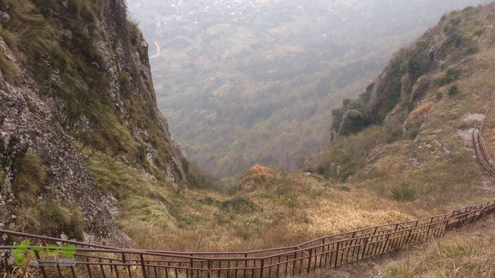 大球山（上保山）—横路头穿越鷹嘴巖護欄