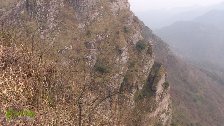 大球山（上保山）—横路头穿越大球山峰巖景緻