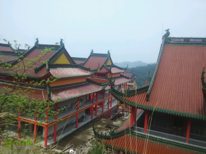 胡兰成故居一秀峰寺2015-04-05 13:49:07