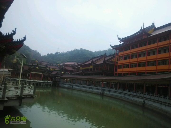 胡兰成故居一秀峰寺2015-04-05 13:49:23