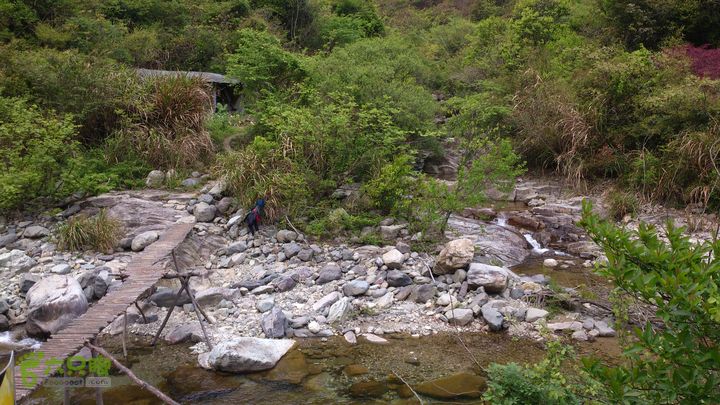 2015,04,14 葛竹村-潘家坑-茶厂里-桐盘-葛竹村25行程的7.3公里处