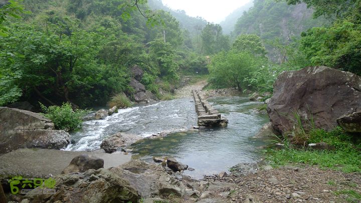雁荡山狮子山五马尖筋竹涧最后的碇步