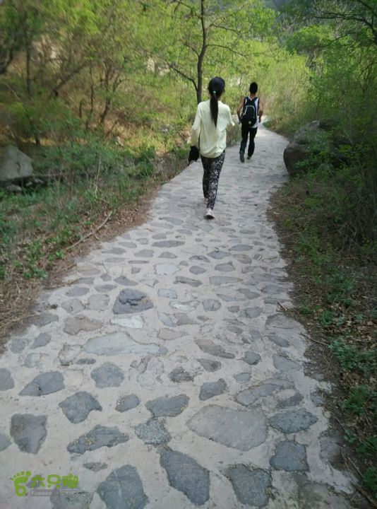 下马威—东灵山—达摩古道–洪水口村2015-04-30 15:46:57