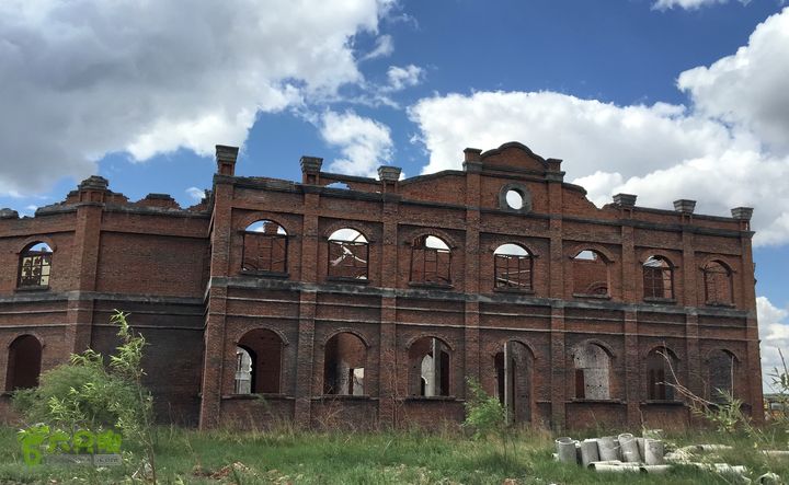 20150530-骑行长春太平池水库-天气特好电影“南京！” 外景拍摄地！  不是烂尾楼呀！