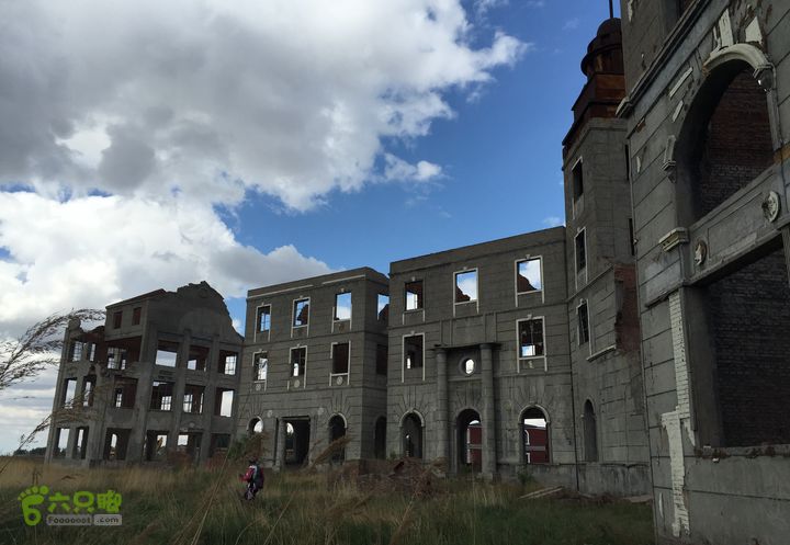 20150530-骑行长春太平池水库-天气特好电影“南京！” 外景拍摄地！  不是烂尾楼呀！