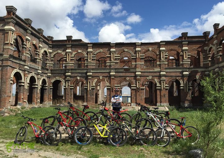20150530-骑行长春太平池水库-天气特好电影“南京！” 外景拍摄地！  不是烂尾楼呀！