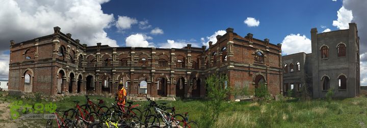 20150530-骑行长春太平池水库-天气特好电影“南京！” 外景拍摄地！  不是烂尾楼呀！