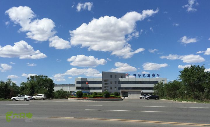 20150530-骑行长春太平池水库-天气特好S106 - 回长春路上 -- 中国北车分厂