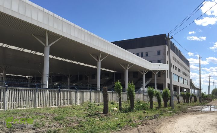 20150530-骑行长春太平池水库-天气特好长春西客站（高铁线） 后门！