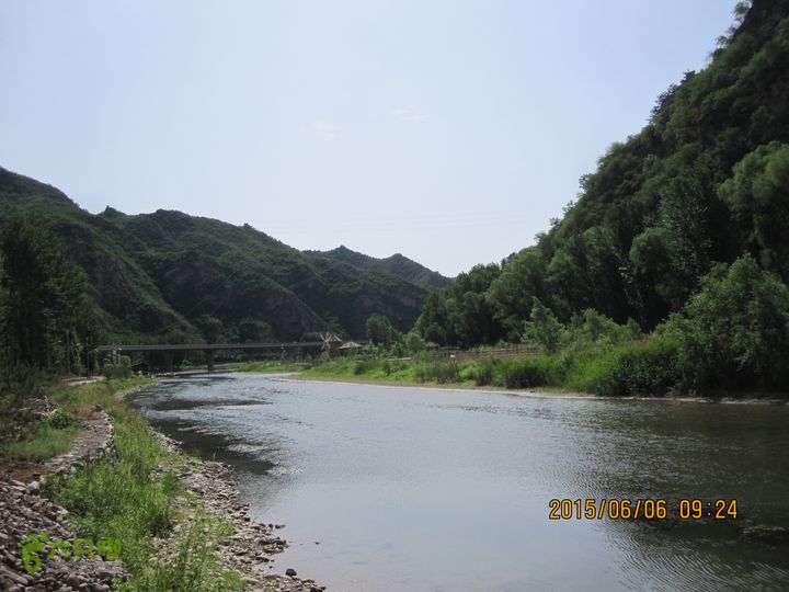 20150606汤河口-白河峡谷（中段+部分下段）-四合堂远处为大黄塘村南的京加路过河桥