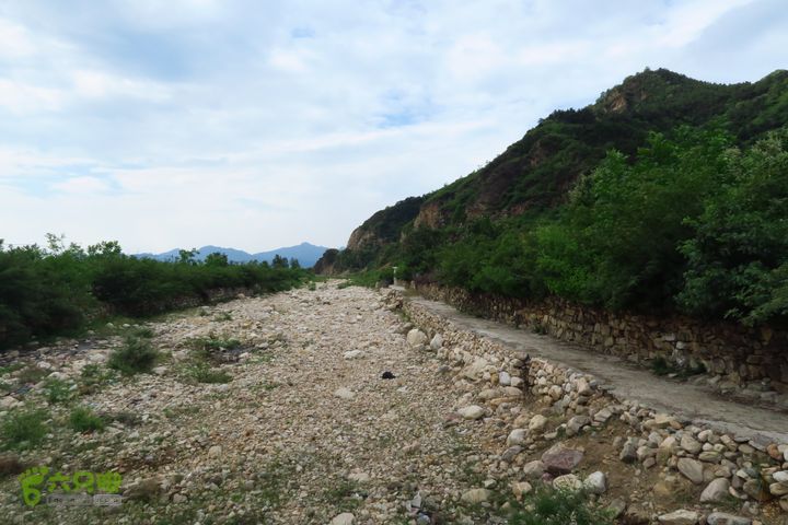 平谷黄松峪康石岭白云寺北寨穿越IMG_2684