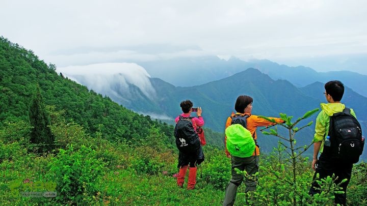 鱼进沟三合乡穿越牛背山-20150622-075610