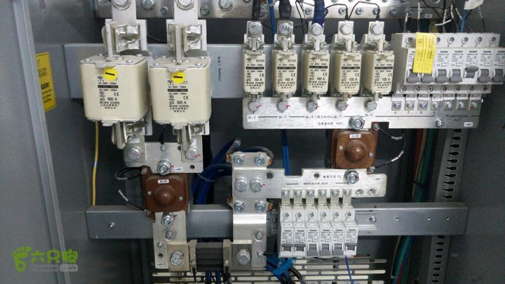 云县党校一楼无线机房云县党校一楼无线机房/DYG图三