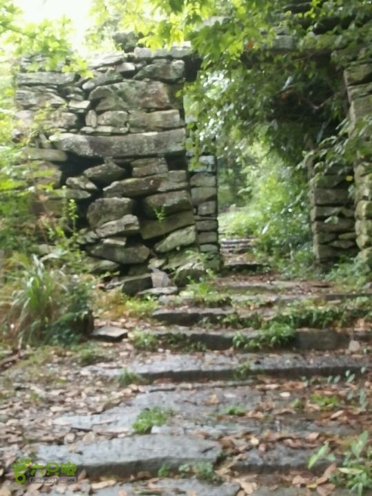 黄山168全线大红古道驿站石房