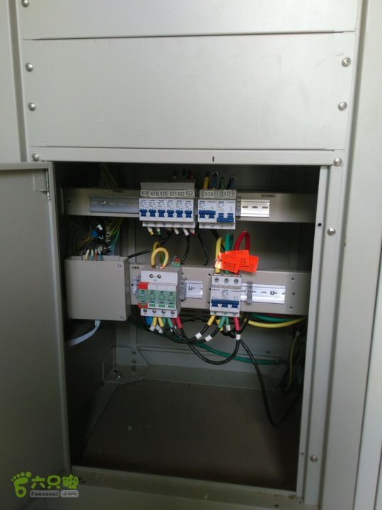 双江县回东河水库一楼无线机房LIC4828双江县回东河一楼无线机房/DYG1-01-01内景3