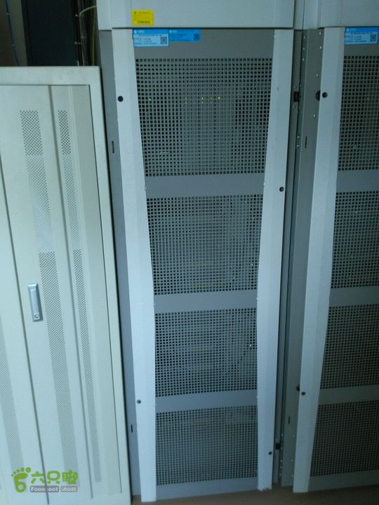 双江县回东河水库一楼无线机房LIC4828双江县回东河一楼无线机房/1行3列NG1-R01外观照