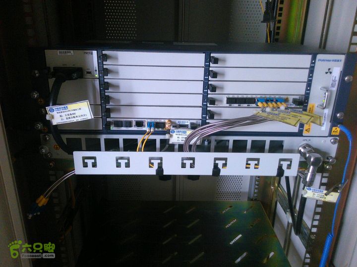 双江县回东河水库一楼无线机房LIC4828双江县回东河一楼无线机房/1行5列PT1-R01