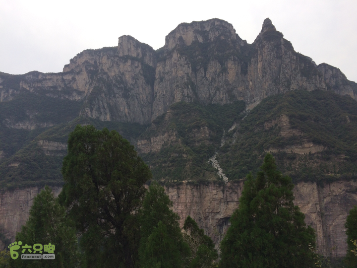 南太行：马武寨村－抱犊沟大峡谷－抱犊村－西莲九莲山穿越2015-10-03 14:28:51