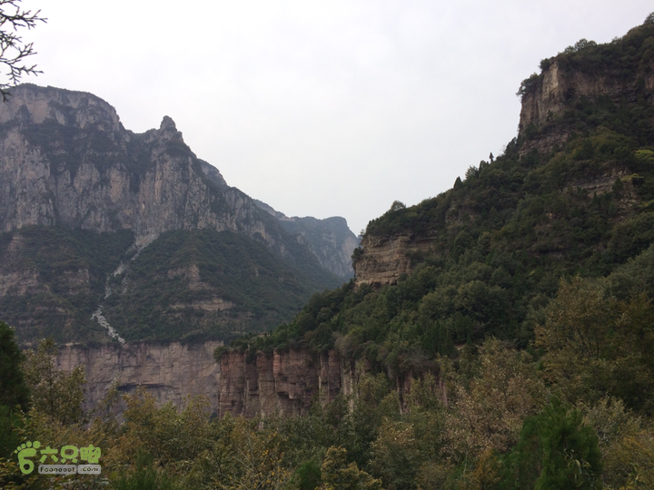 南太行：马武寨村－抱犊沟大峡谷－抱犊村－西莲九莲山穿越2015-10-03 14:36:04