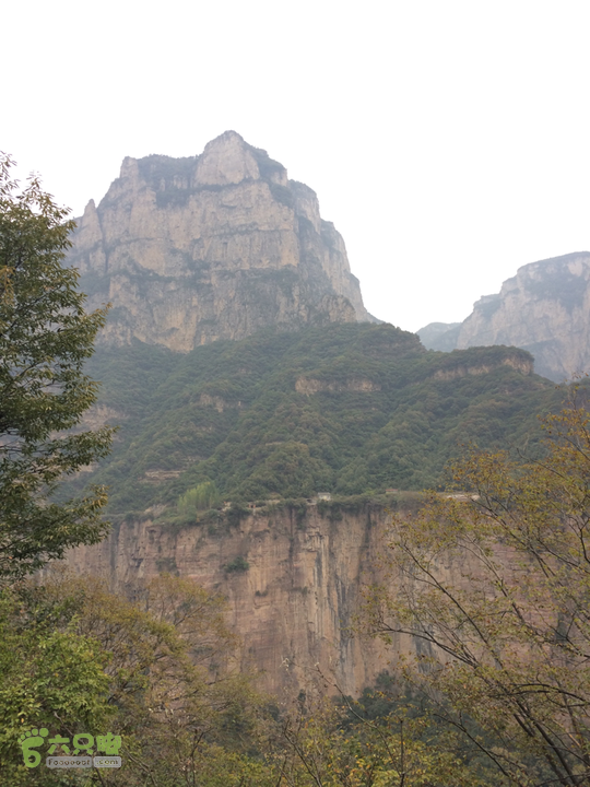 南太行：马武寨村－抱犊沟大峡谷－抱犊村－西莲九莲山穿越2015-10-03 16:16:43