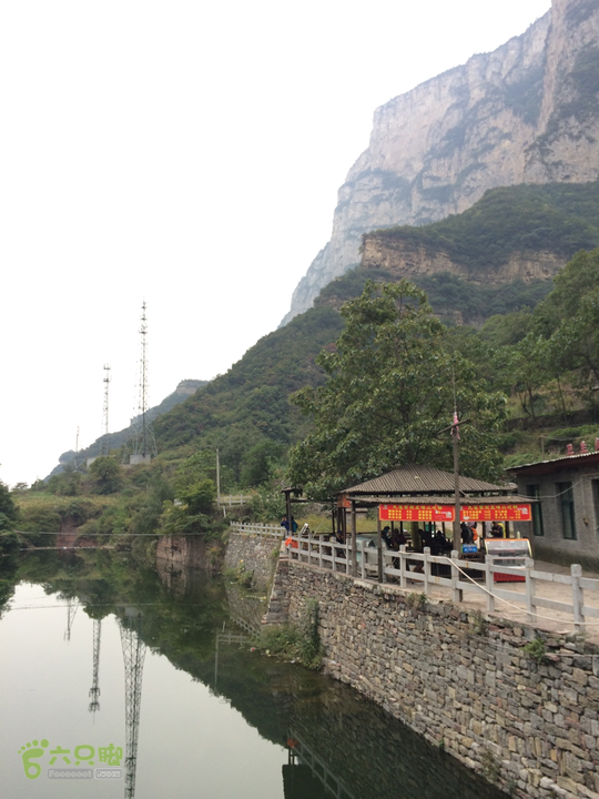 南太行：马武寨村－抱犊沟大峡谷－抱犊村－西莲九莲山穿越2015-10-03 16:47:14