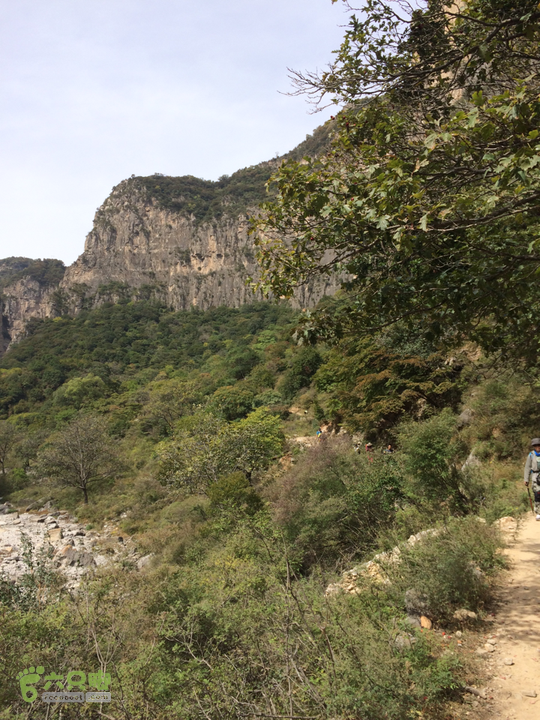 南太行：马武寨村－抱犊沟大峡谷－抱犊村－西莲九莲山穿越2015-10-03 11:13:23