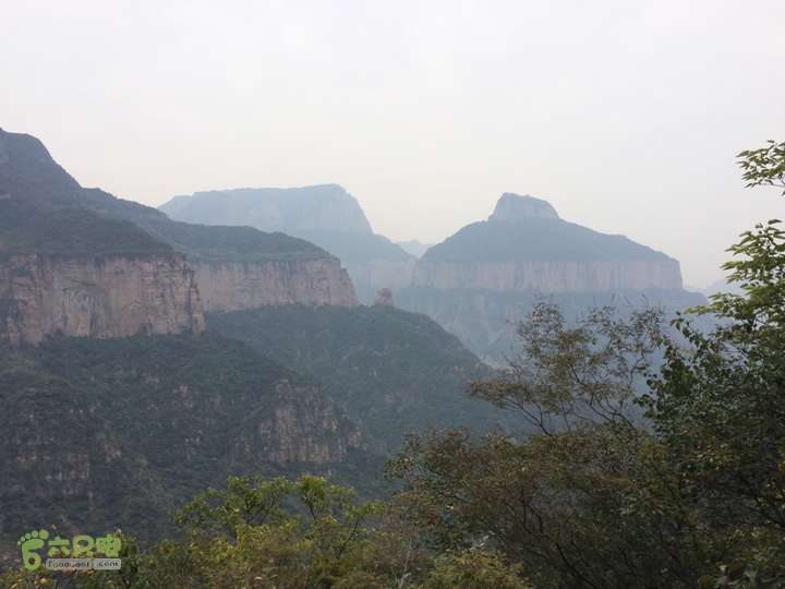 南太行：马武寨村－抱犊沟大峡谷－抱犊村－西莲九莲山穿越2015-10-03 15:40:50