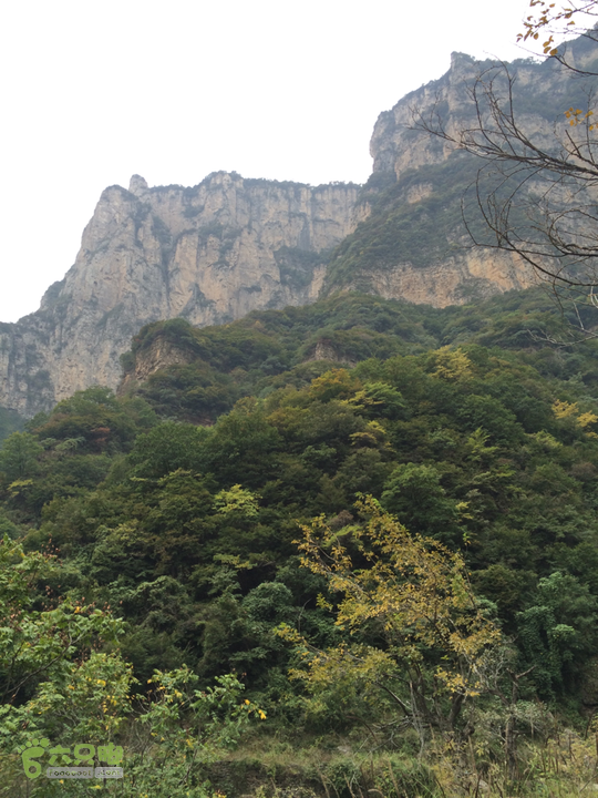 南太行：马武寨村－抱犊沟大峡谷－抱犊村－西莲九莲山穿越2015-10-03 16:08:14