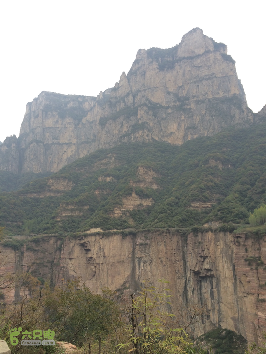 南太行：马武寨村－抱犊沟大峡谷－抱犊村－西莲九莲山穿越2015-10-03 16:19:53