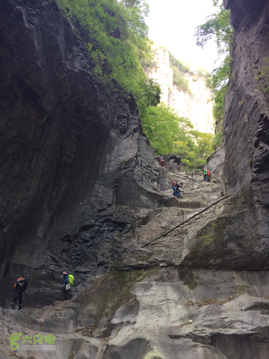 南太行：马武寨村－抱犊沟大峡谷－抱犊村－西莲九莲山穿越2015-10-03 10:15:14