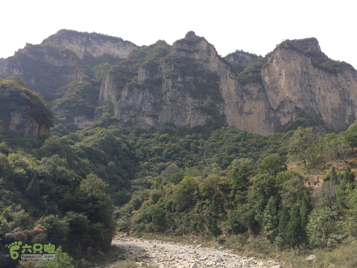 南太行：马武寨村－抱犊沟大峡谷－抱犊村－西莲九莲山穿越2015-10-03 11:29:13