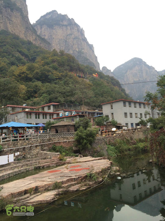 南太行：马武寨村－抱犊沟大峡谷－抱犊村－西莲九莲山穿越2015-10-03 16:47:38